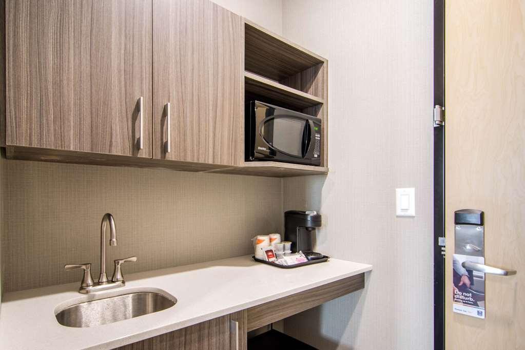 Comfort Inn & Suites Норт-Бетлфорд Номер фото