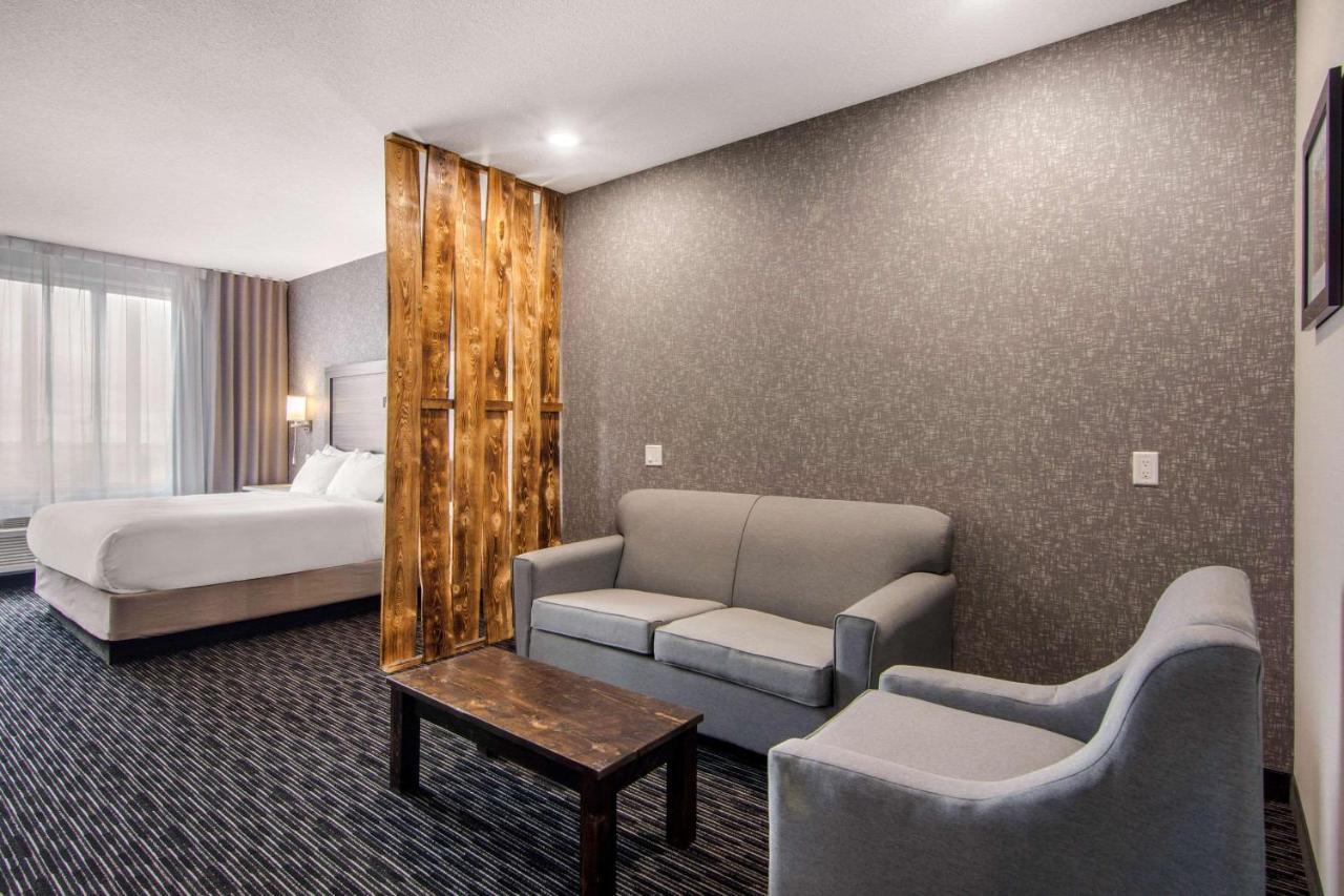 Comfort Inn & Suites Норт-Бетлфорд Екстер'єр фото