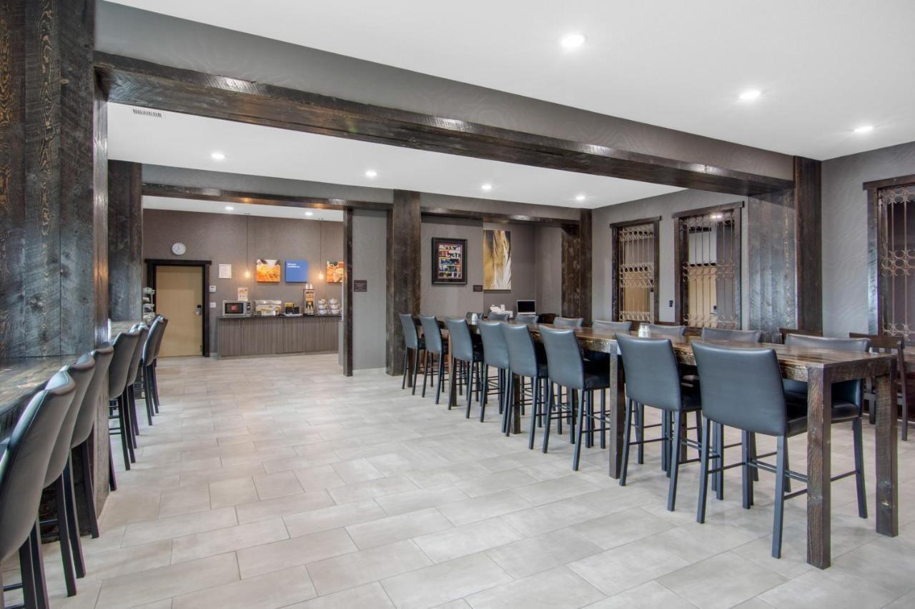 Comfort Inn & Suites Норт-Бетлфорд Екстер'єр фото